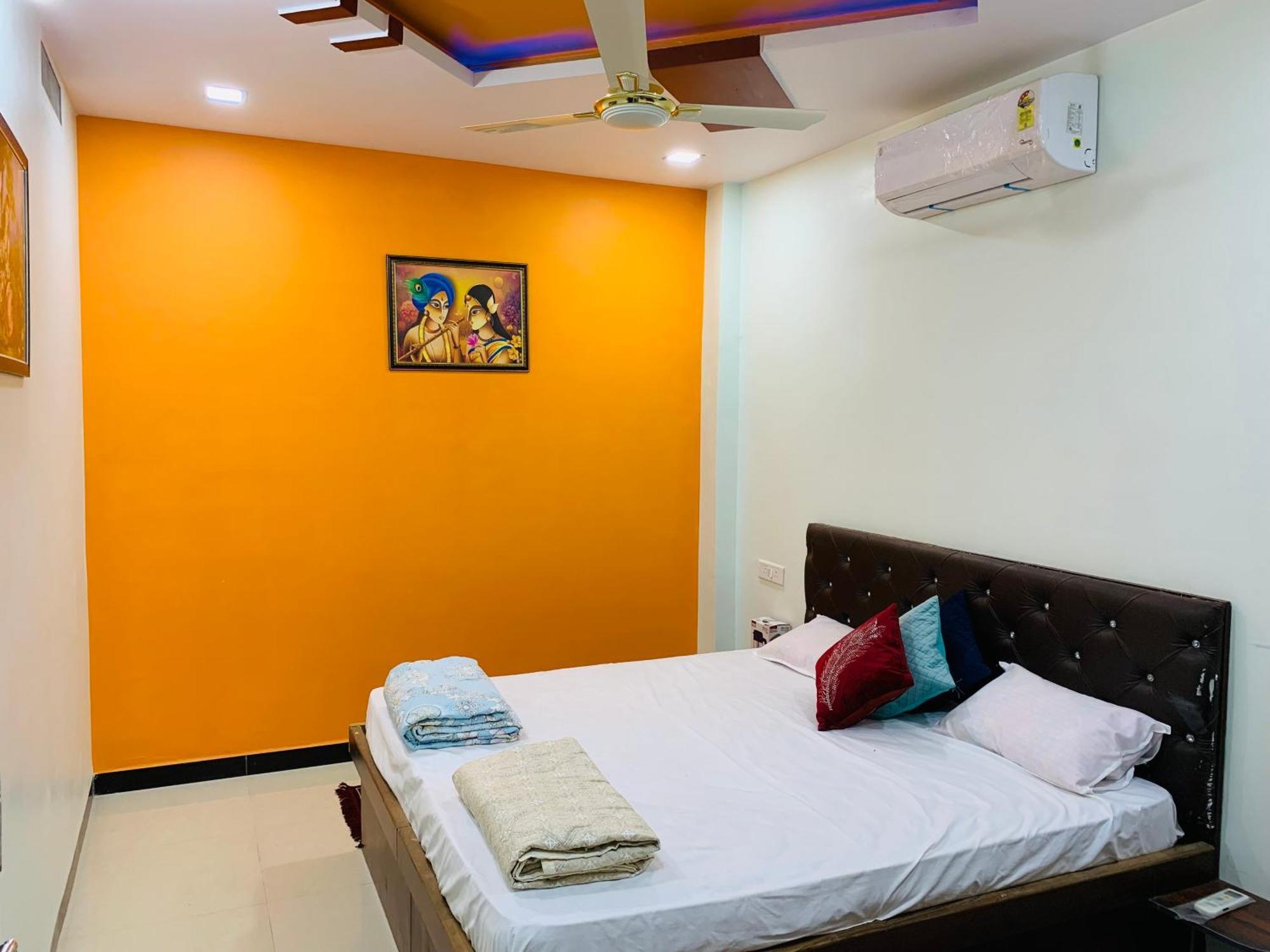 Manjushree Guest House อุจเจน ภายนอก รูปภาพ